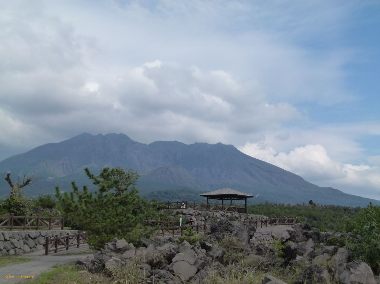 D Kyûshû 103 Kagoshima sur l'ile de Sakurajima  
