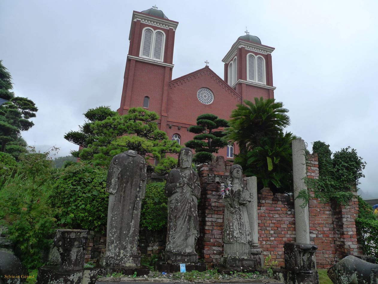 D Kyûshû 143 Nagasaki le quartier d'Urakami et la bombe atomique