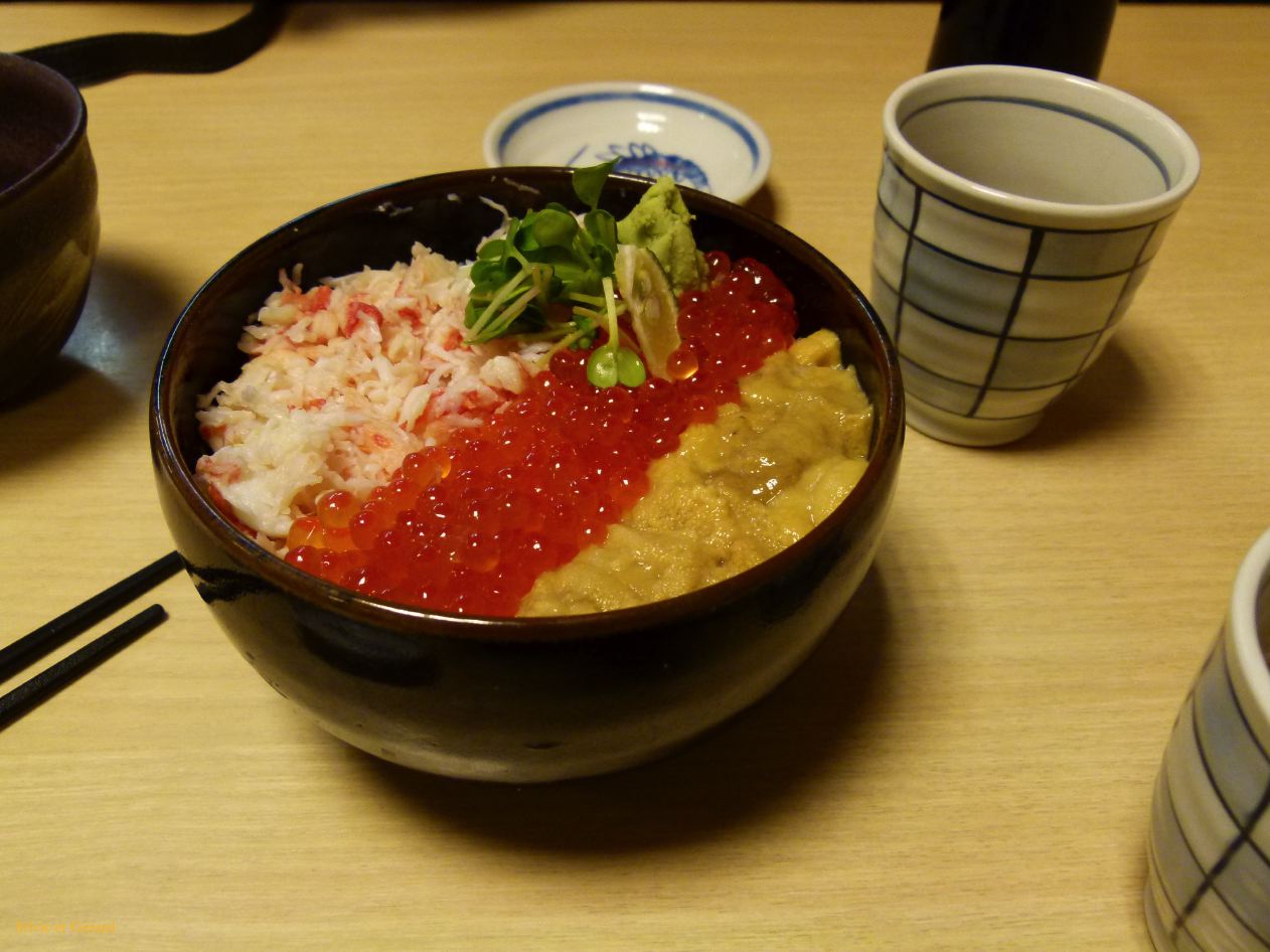 E Hokkaido 008 Sapporo marché Nijo Domburi uni ikura 