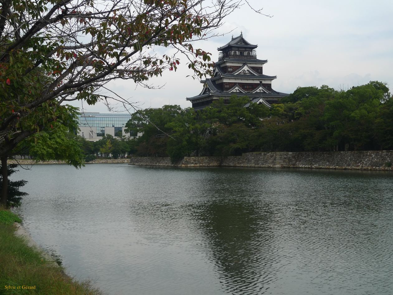 C Chûgoku 001 Hiroshima le château 