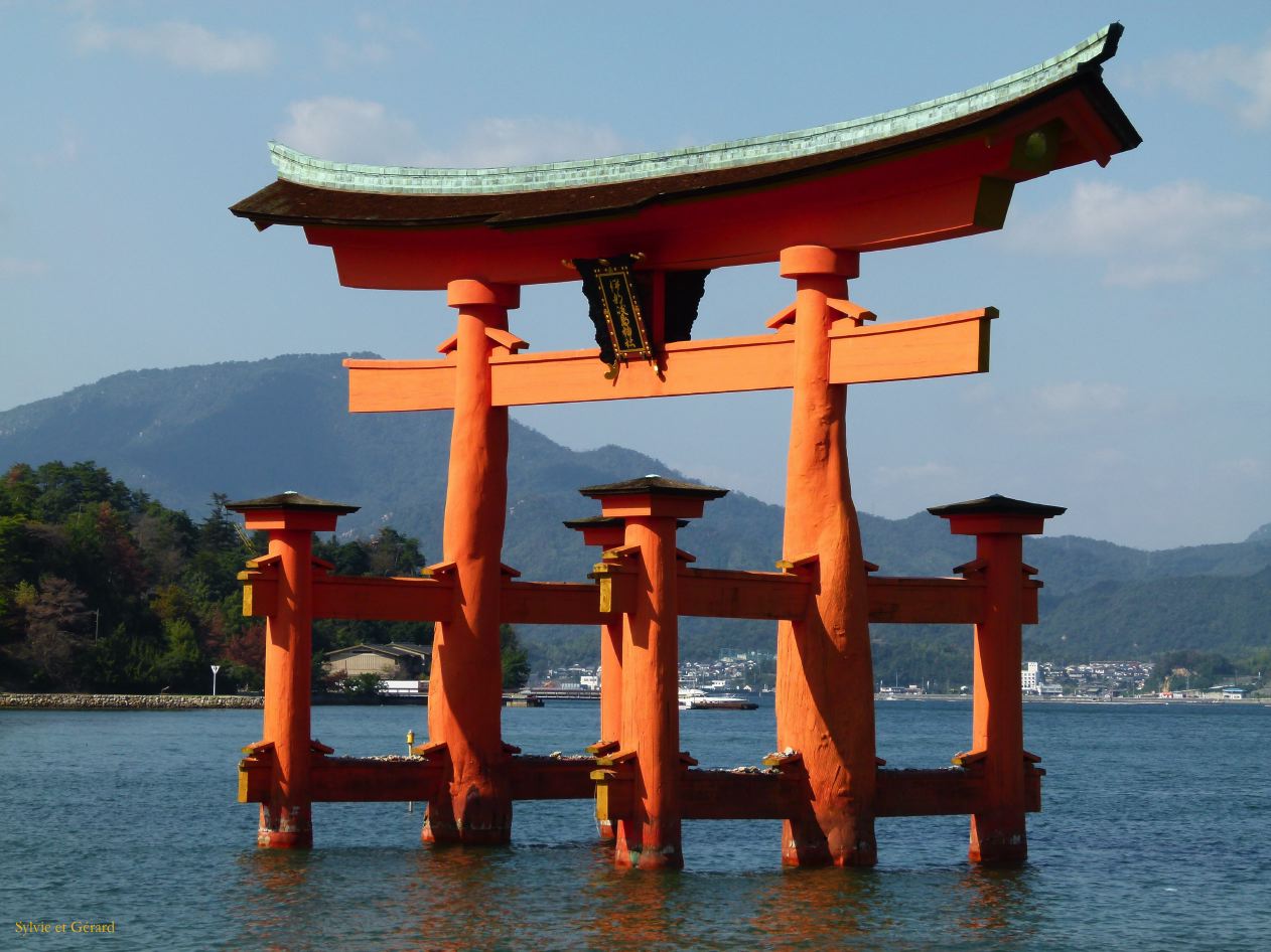 C Chûgoku 029 Miyajima le Grand Tori
