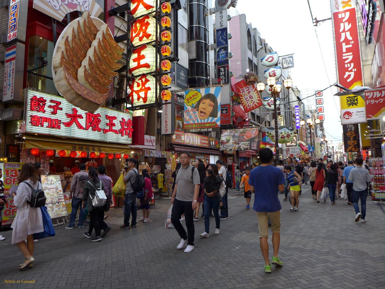 F Osaka Dotombori 6 