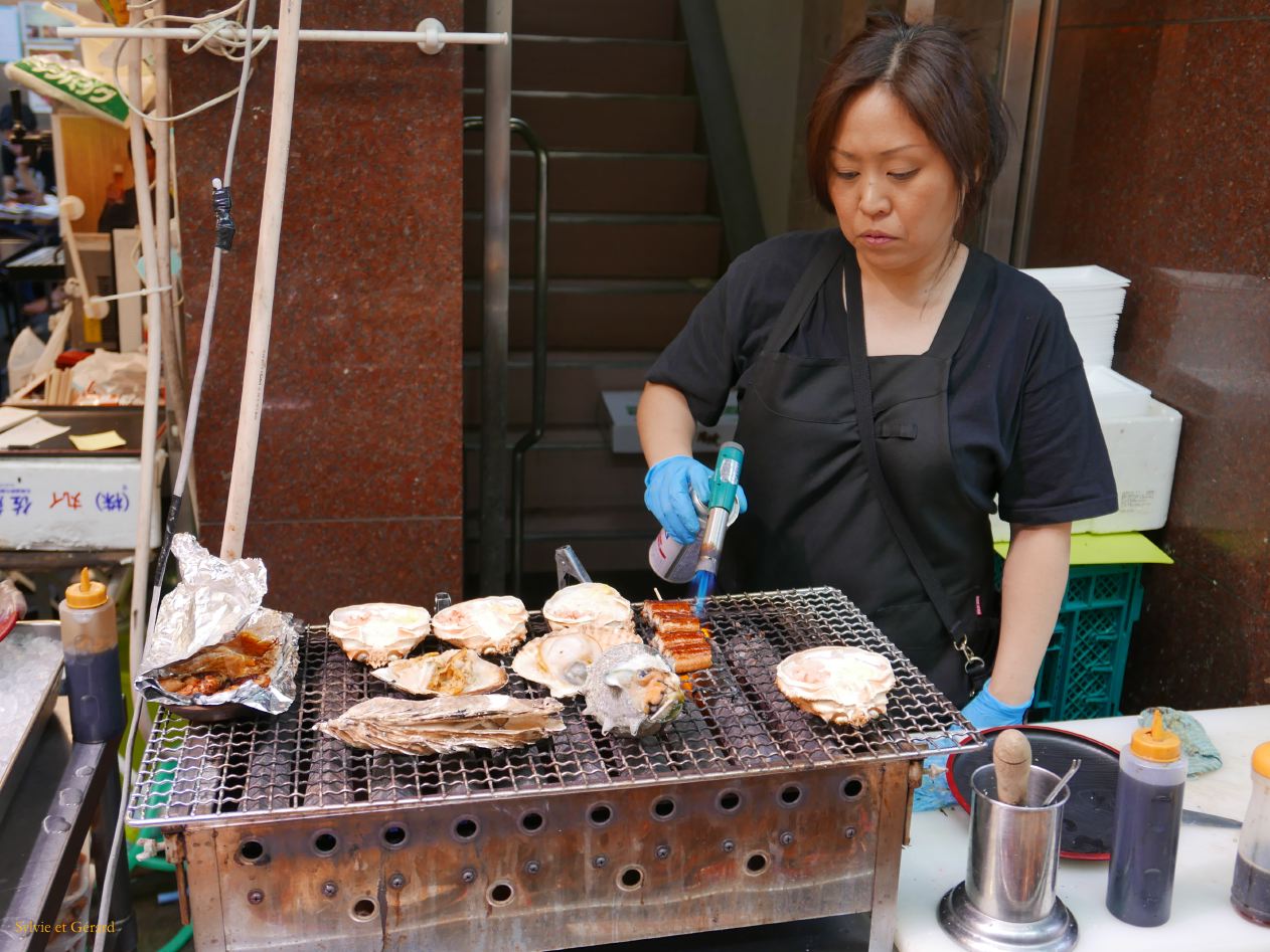 F Osaka Kurumon Market 9 