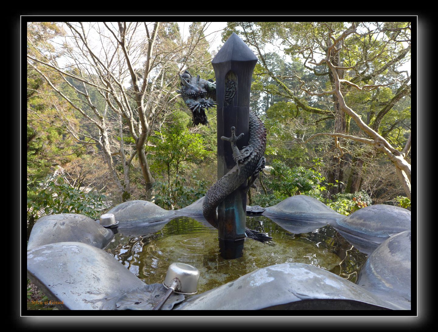 152 Himeji Engyi Ji  arrivée au bâtiment principal le Mani-den, temple bouddhiste fondé en 966