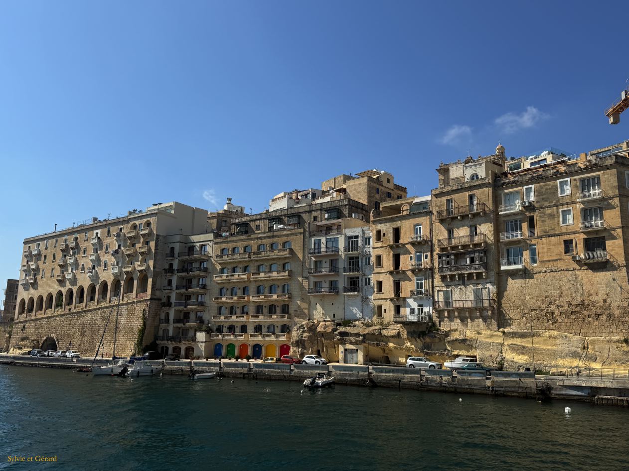 098 Senglea - Isla vue de la navette IMG_1296