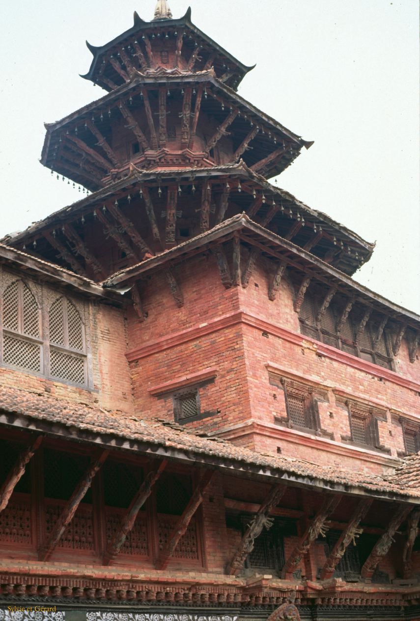 Patan Durbar square Nepal 1993-248