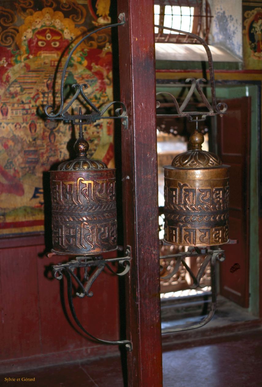 Patan temple d'or Nepal 1993-247