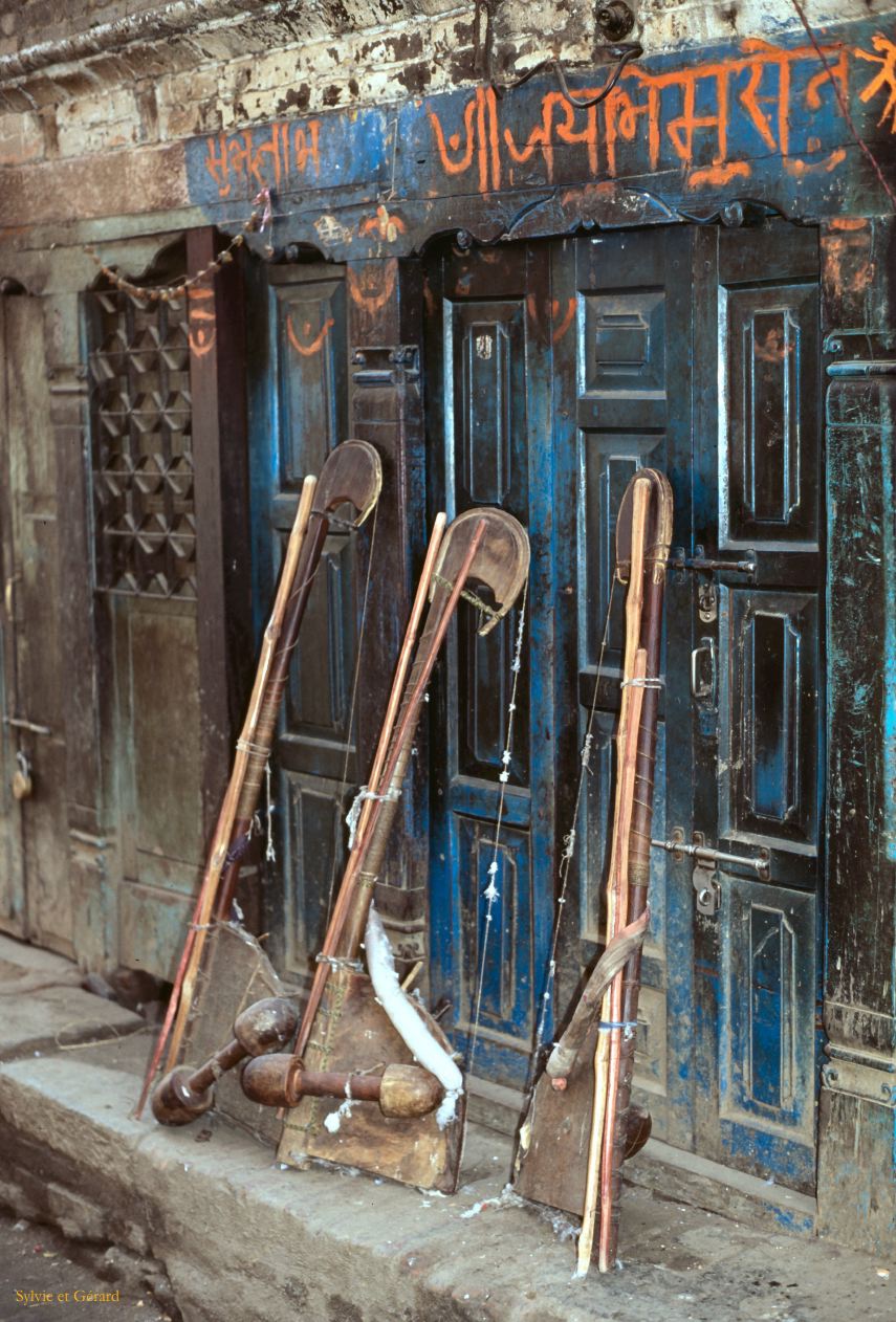Bhaktapur outils à carder Nepal 1993-166