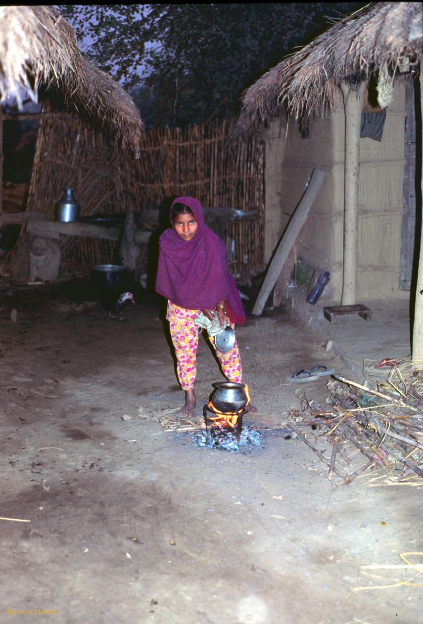 Teraï parc Chitwan village Tharu Nepal 1993-144