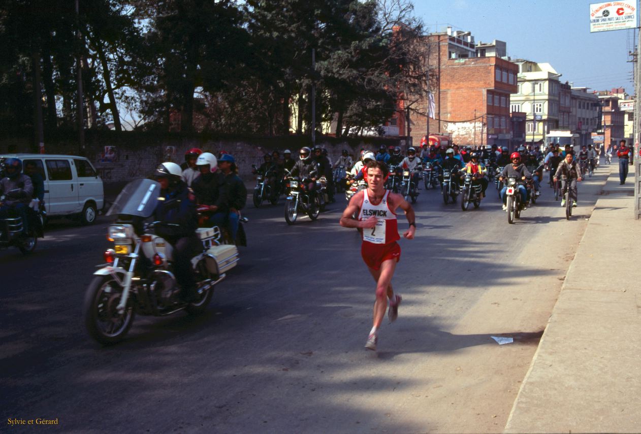 Katmandou course à pied Nepal 1993-096