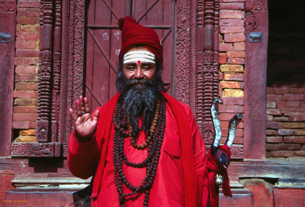 Katmandou place du Durbâr Sadhou Nepal 1993-018