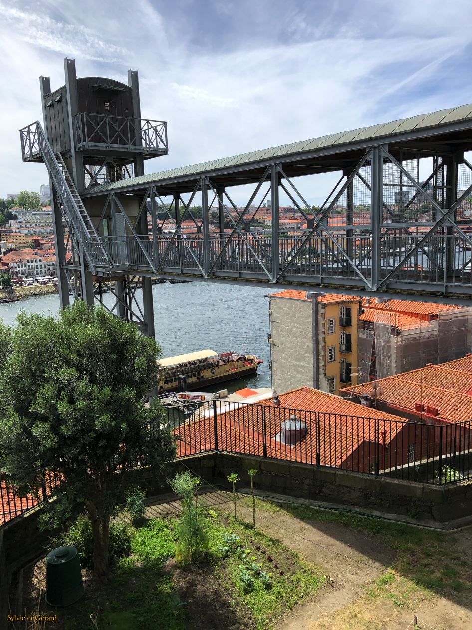 005 Porto Ribeira elevador da Lada  IMG_6980