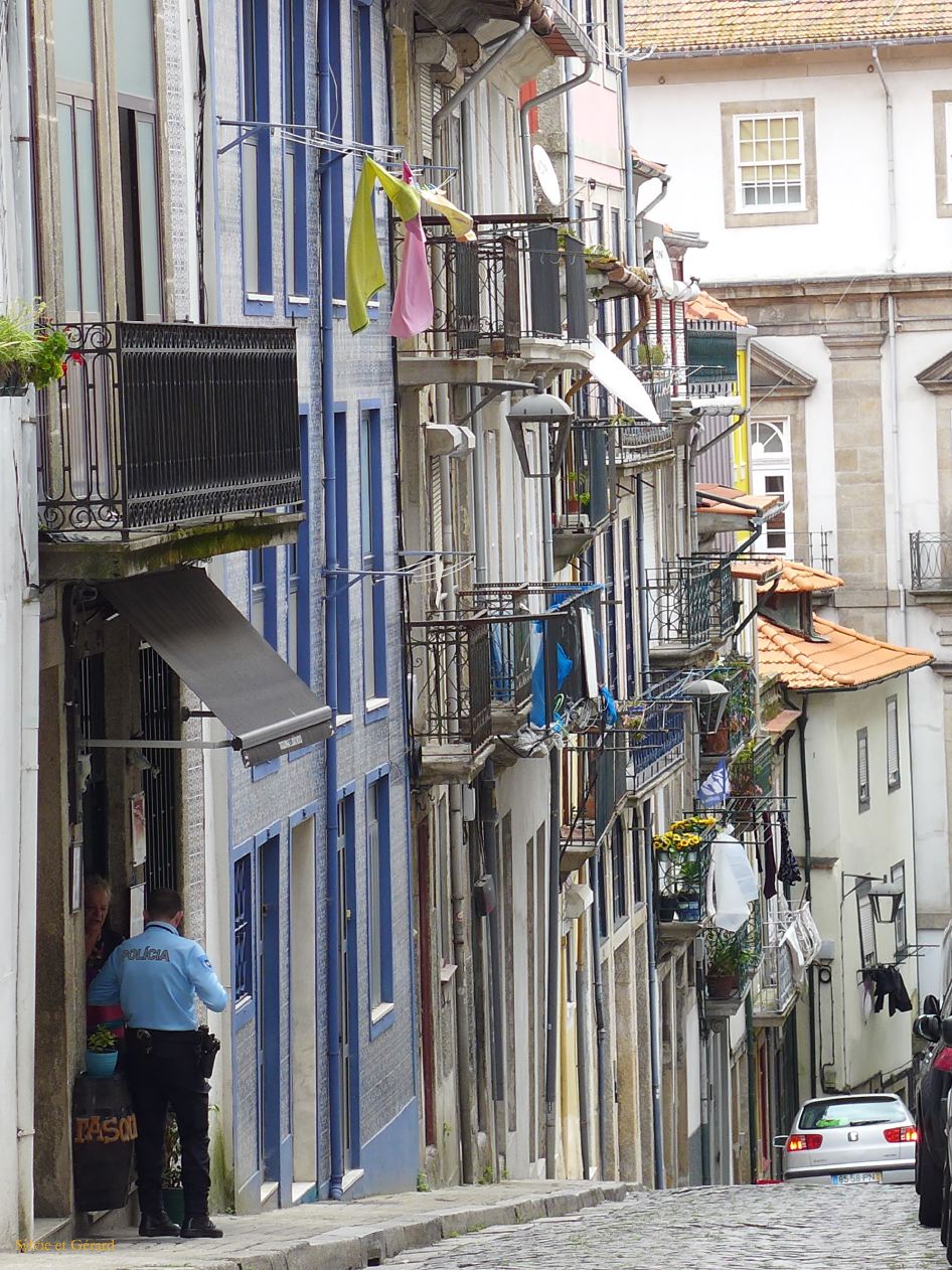 086 Porto de Clerigos au Douro  P1380245