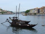 091 Vila Nova de Gaia le Douro et les bateaux  P1360905