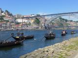 092 Vila Nova de Gaia le Douro et les bateaux  P1360926