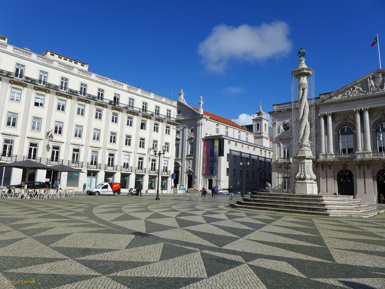 39 Lisbonne Praça do Municipo 