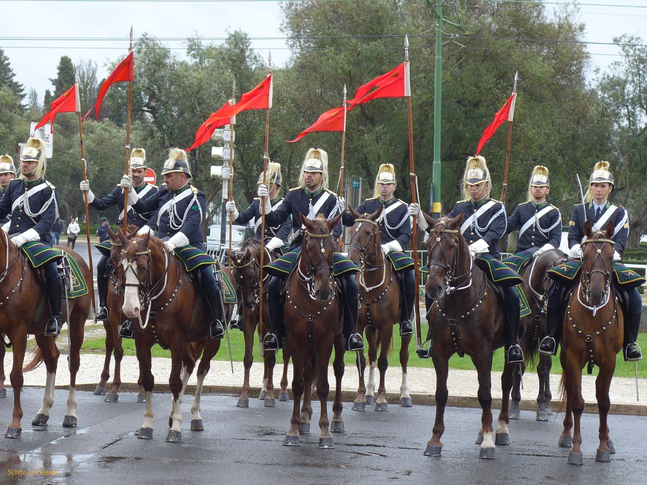 48 Lisbonne Belem Vue de la Praça do Imperio  