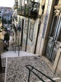 11 Lisbonne Alfama escadinhas da Saude 