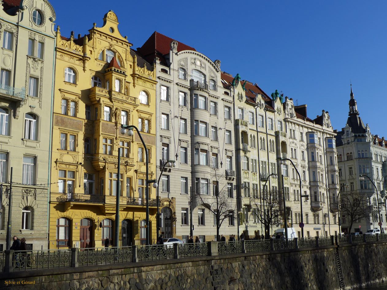 032 Prague Ville Nouvelle quai Masaryk 