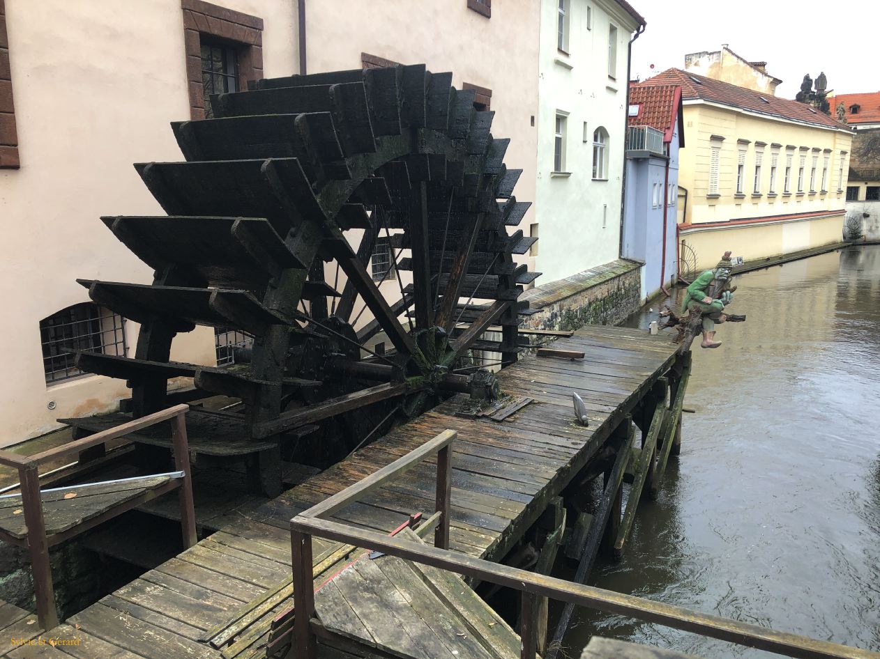040 Prague Mala Strana moulin sur le ruisseau du Diable 