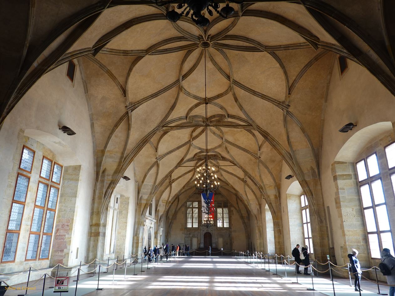 080 Prague Mala Strana le château de Prague - l'ancien Palais Royal 
