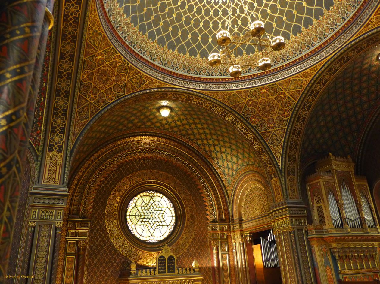 091 Prague Josefof ancien quartier juif la synagogue espagnole 