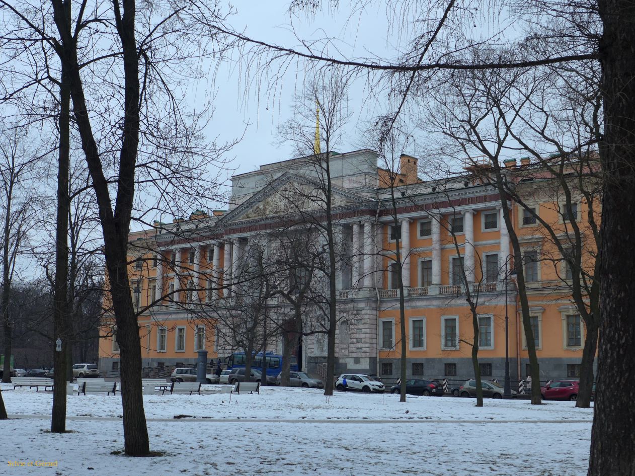 103 Saint Pétersbourg jardin et palais Mikhailovsky ( St Michel ) 