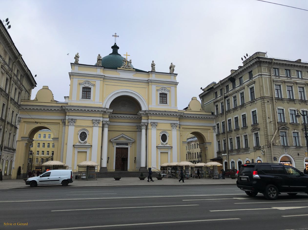 116 Saint Pétersbourg Perspective Nevsky église arménienne Sainte Catherine