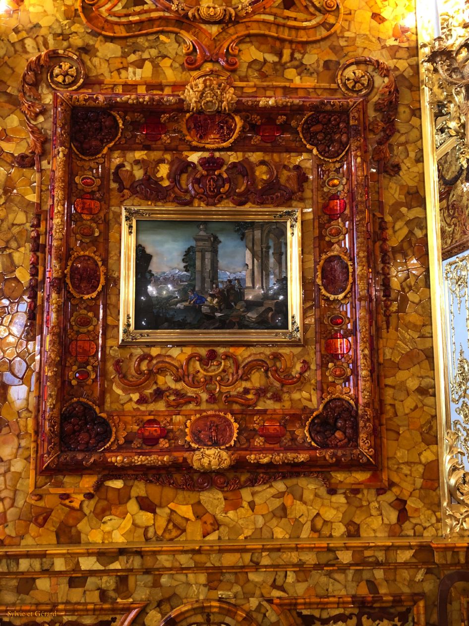 42 Pouchkine Palais de Catherine  la chambre d'ambre 