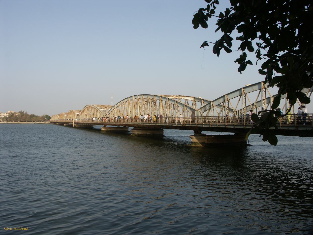 G 01 St Louis pont Faidherbe