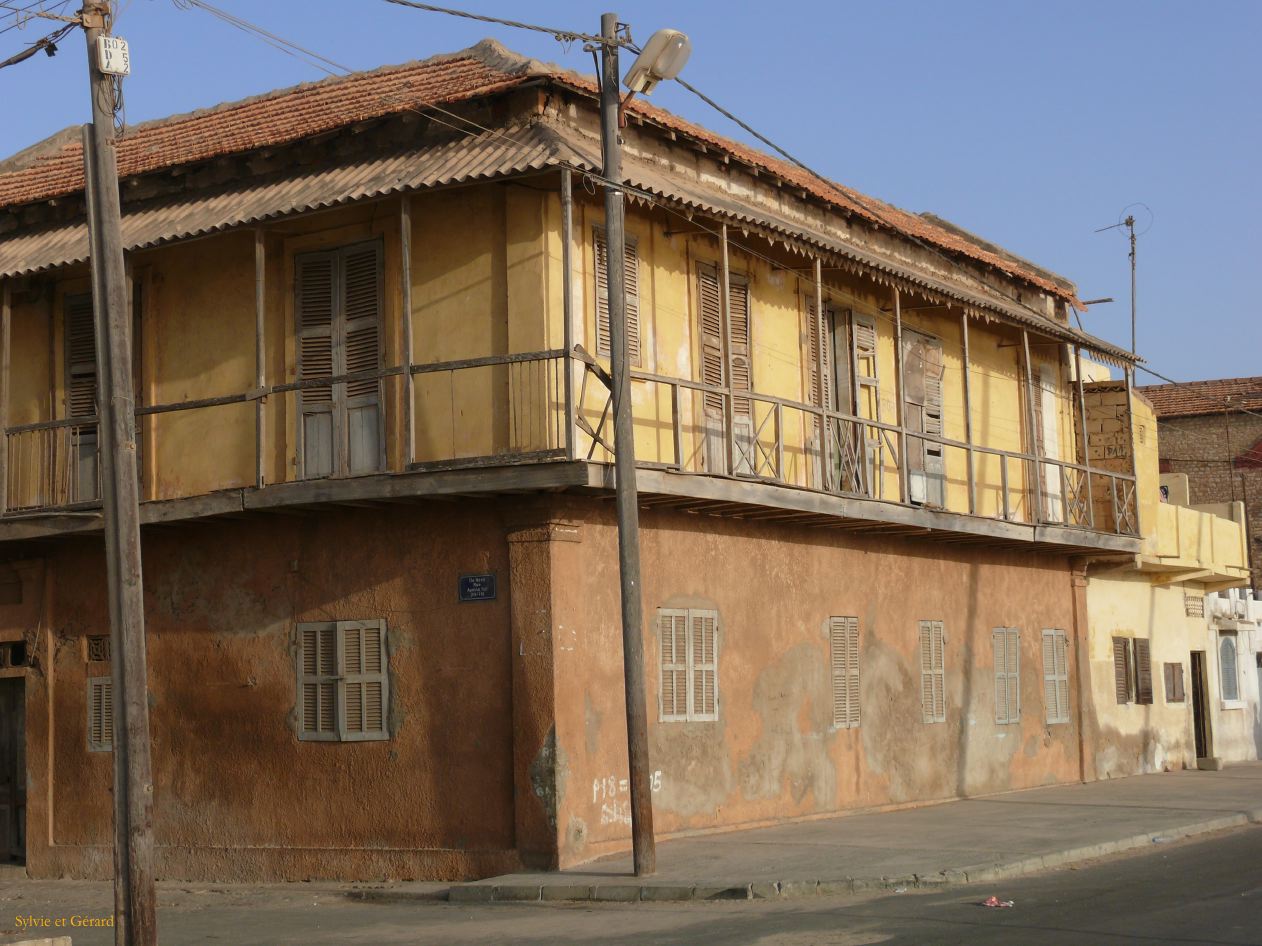 G 03 maison dans l'île St Louis