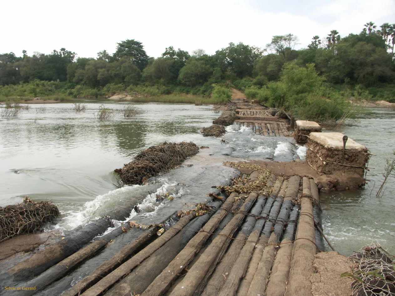 E 14 gué Niokolo Koba