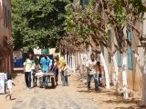 B 17 Ile de Gorée dans les rues