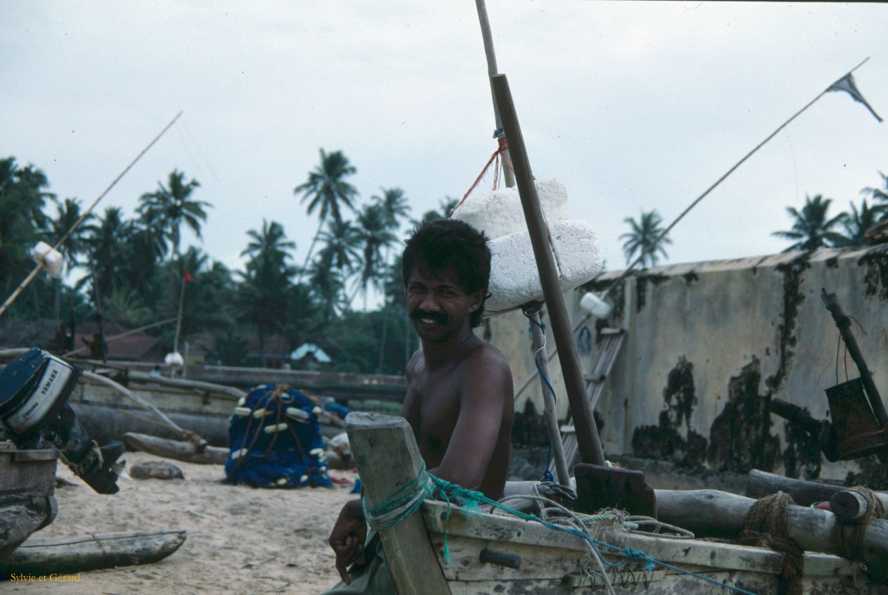 Sri Lanka 1990-111 Hikkaduwa pécheur