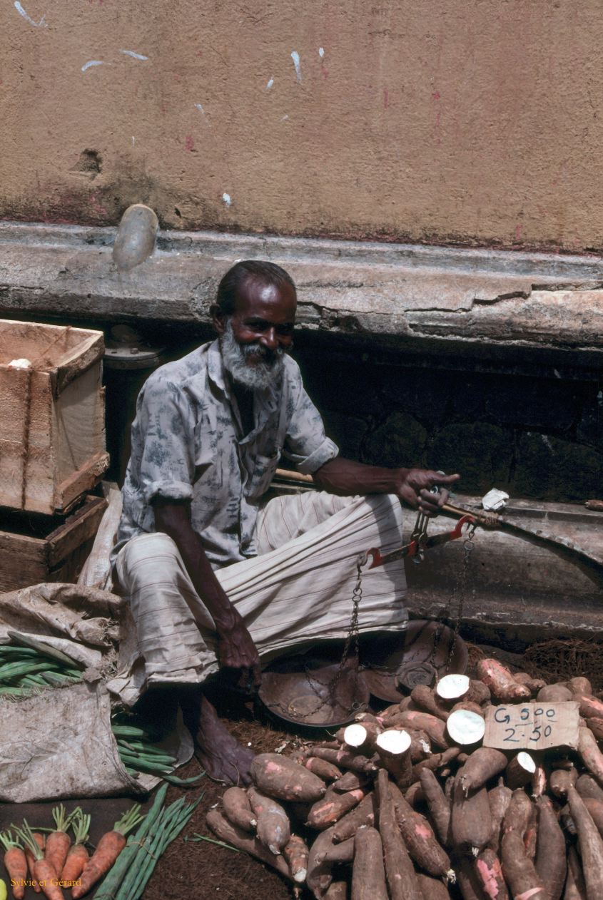 Sri Lanka 1990-153 marché