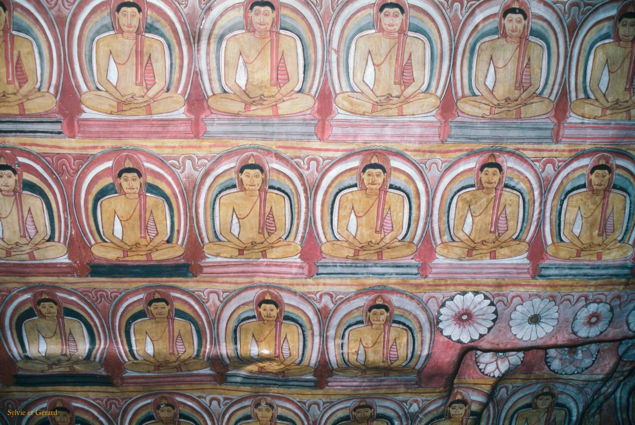 Sri Lanka 1990-205 Dambulla peintures