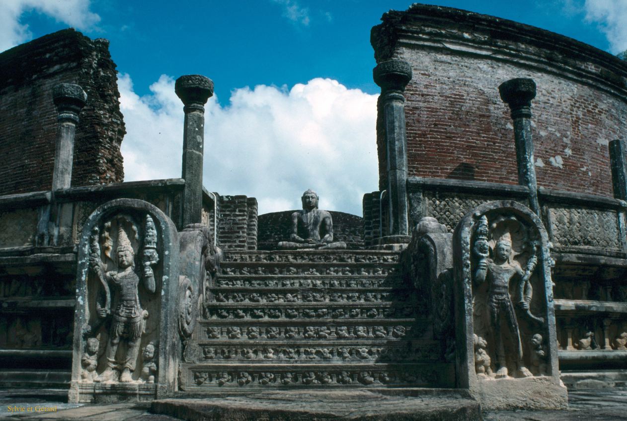 Sri Lanka 1990-217 Polonawura le Vatadage