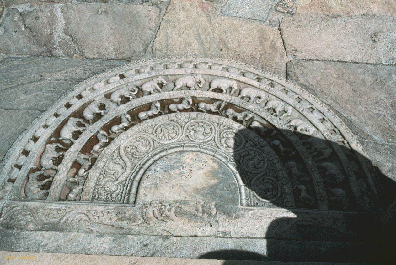 Sri Lanka 1990-219 pierre de lune