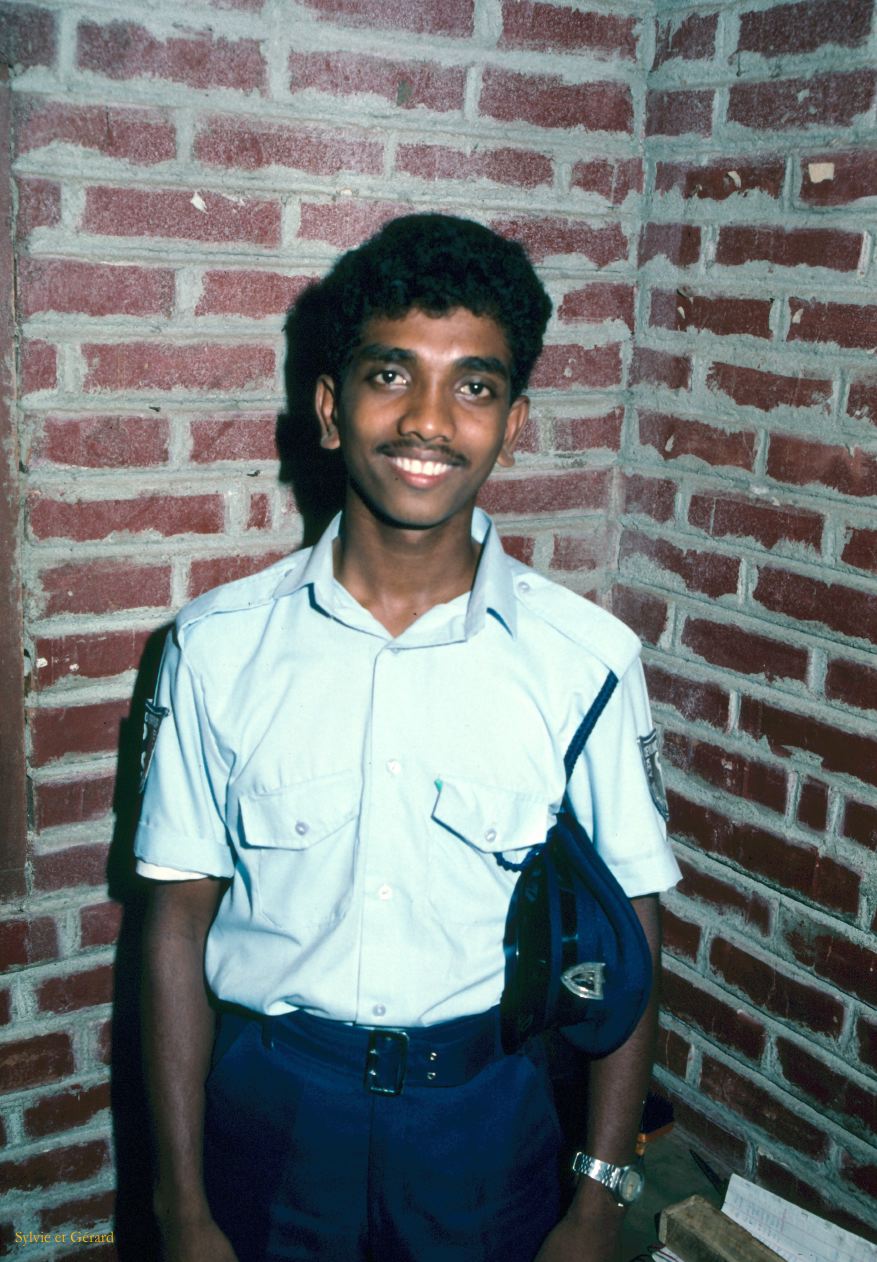 Sri Lanka 1990-255 jeune homme