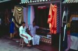 Sri Lanka 1990-012 marchands de saris