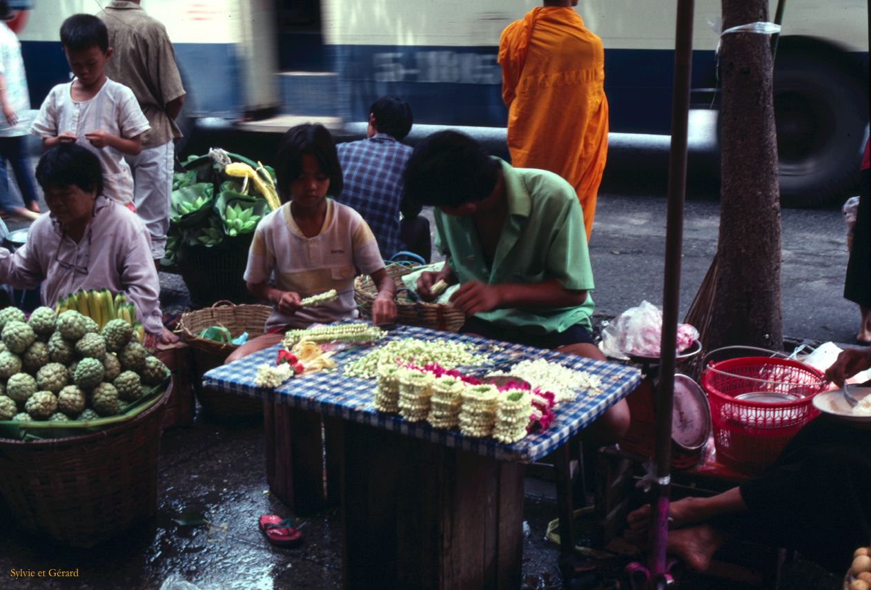 Bangkok guirlandes de fleurs Thaïlande -017