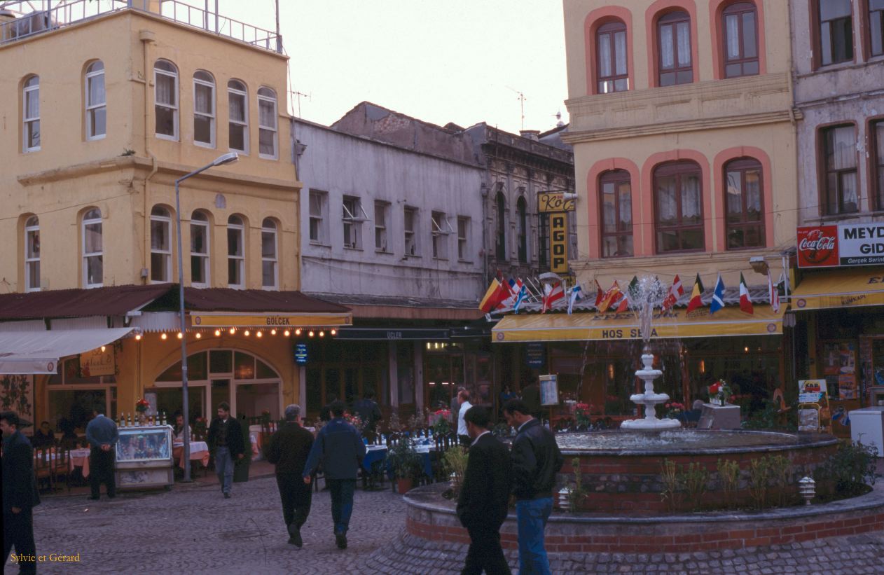 Turquie 2000-074  Istanbul  quartier Kumkapi