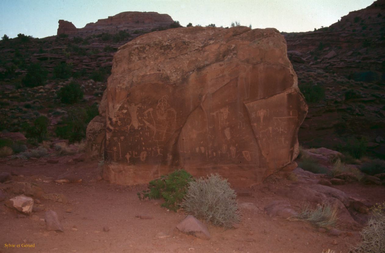 Canyon Land Newspaper Rock Utah USA 1996-194