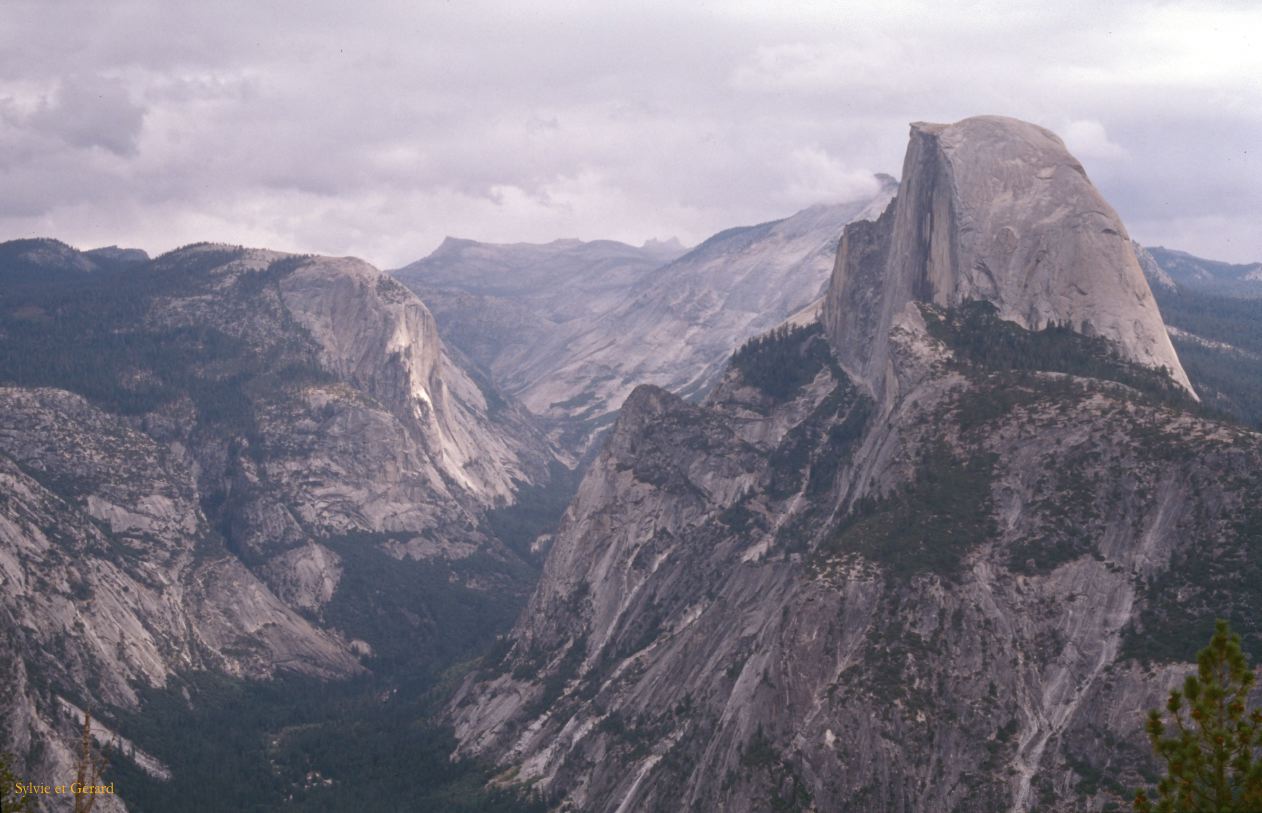 USA 1997-021 Yosémite vue de la vallée