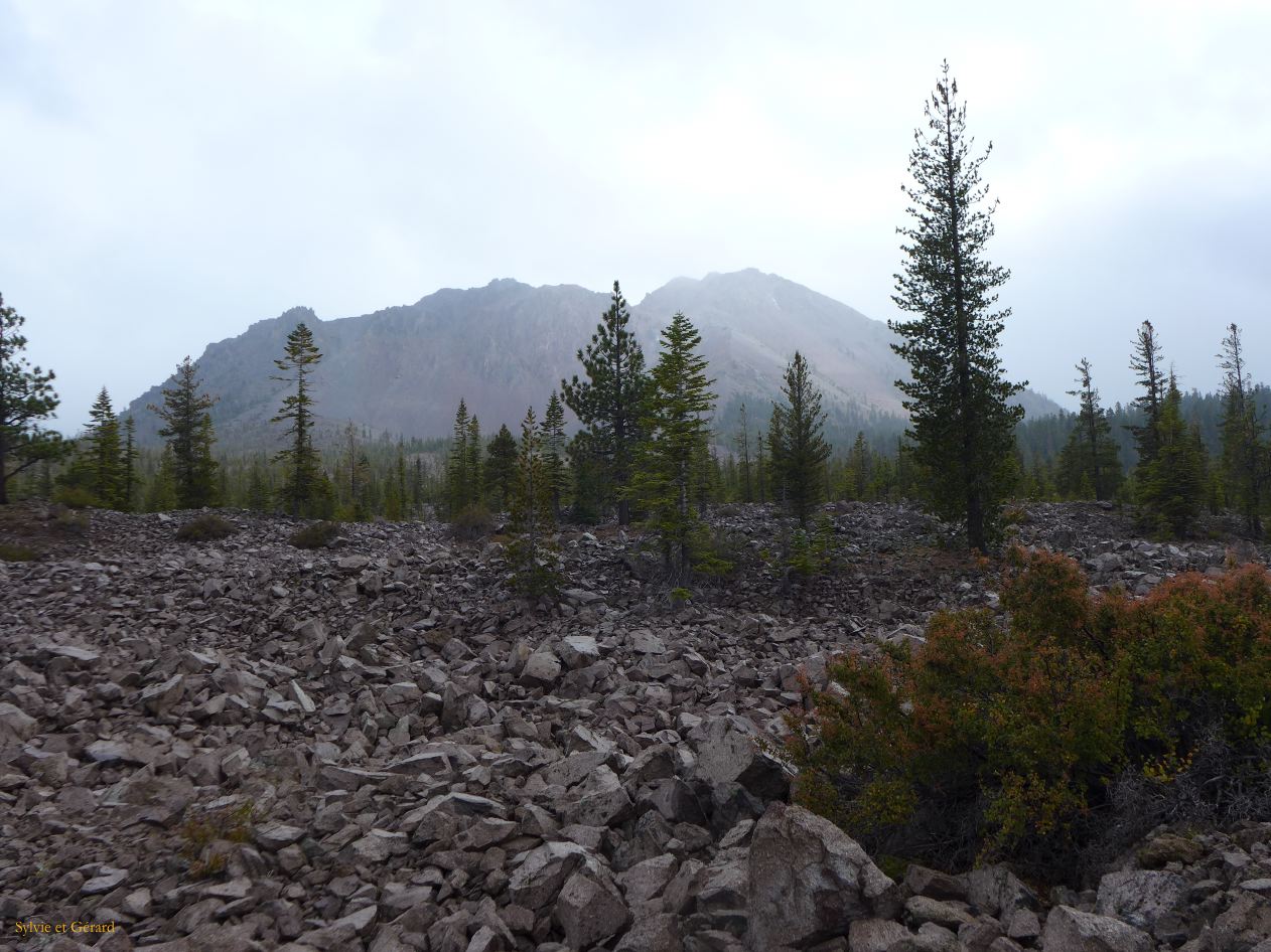 F 08 Lassen Volcanic NP Chaos Crags