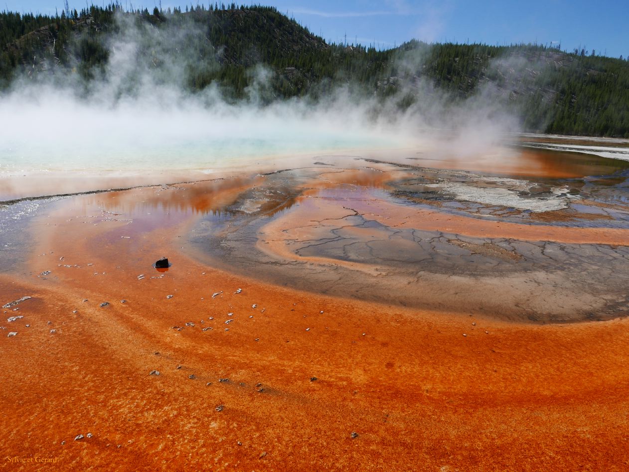  WYOMING A YELLOWSTONE 27 