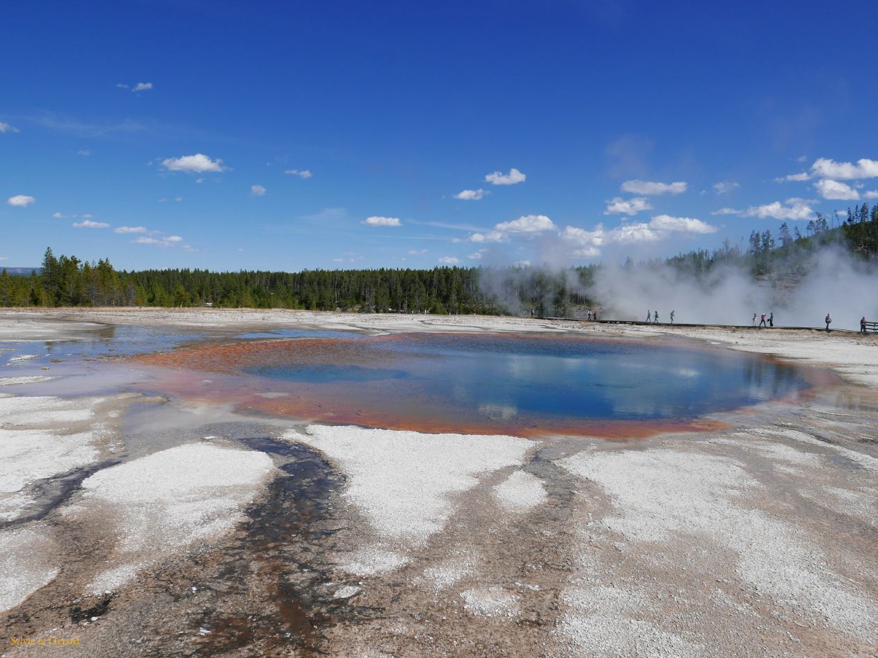  WYOMING A YELLOWSTONE 28 