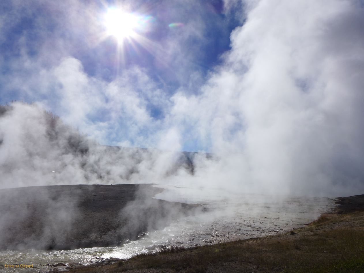  WYOMING A YELLOWSTONE 47 Excelsior Geyser