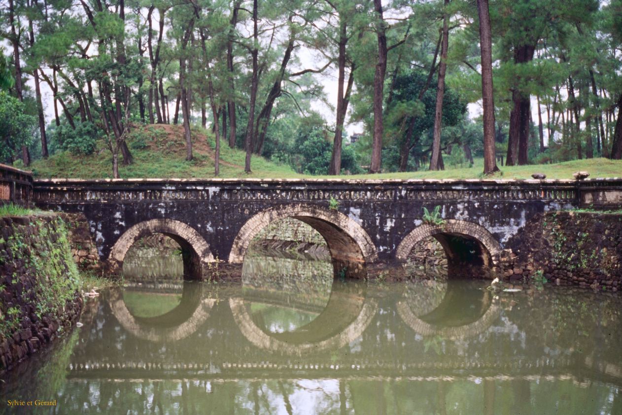 Vietnam 1994-101 Hué 