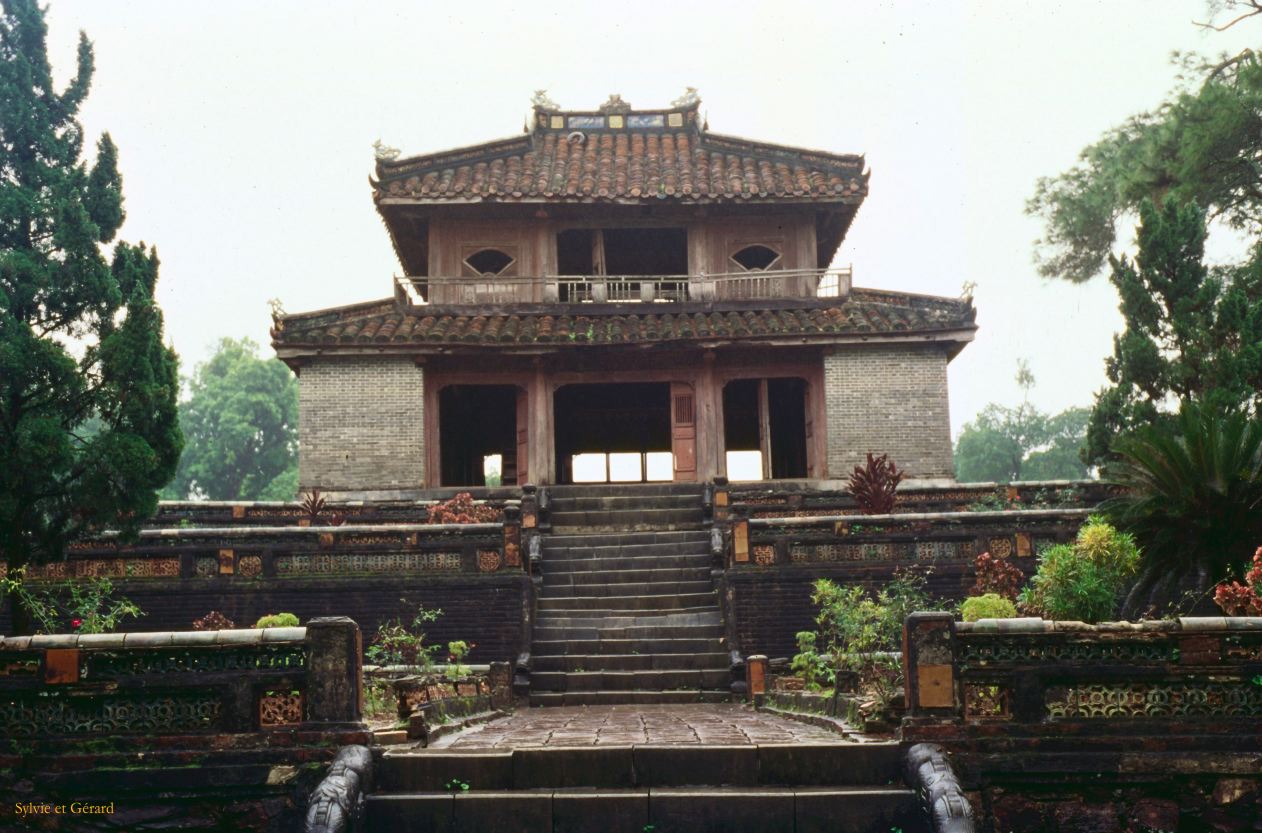 Vietnam 1994-107 Hué 